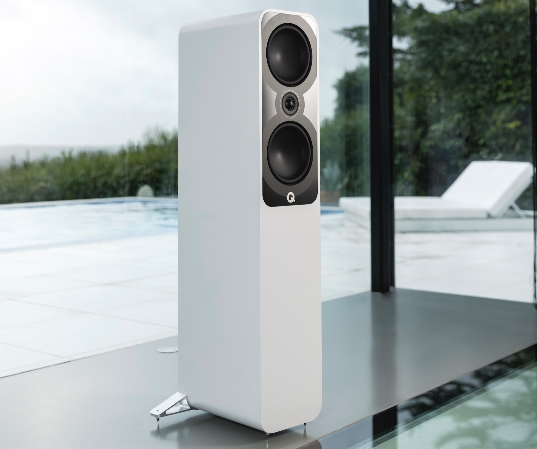 Q Acoustics 5050 Floorstanding Speakers White Lifestyle